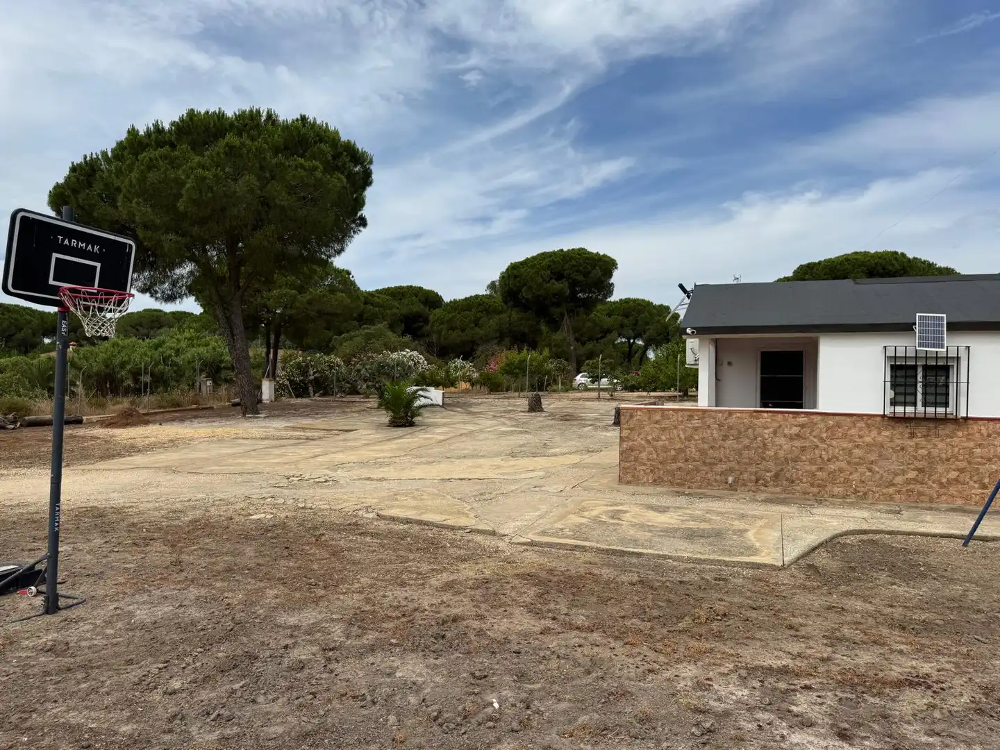 Country house zum Verkauf in Lucena del Puerto mit Schwimmbad