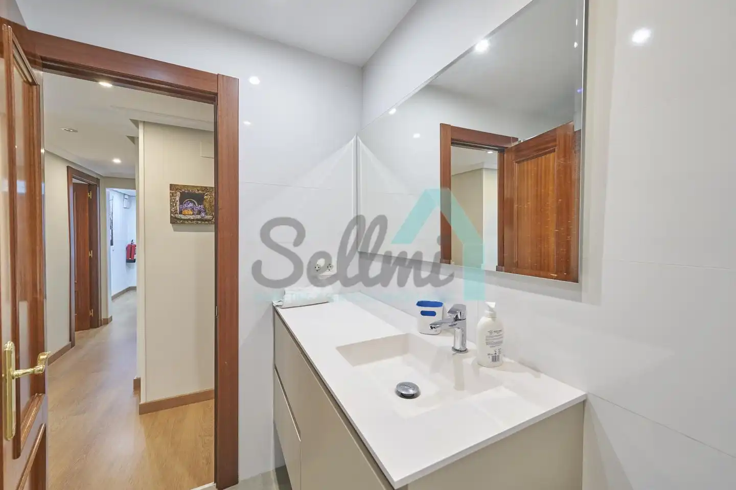 Flat for rent in Marqués de Urquijo, La Arena
