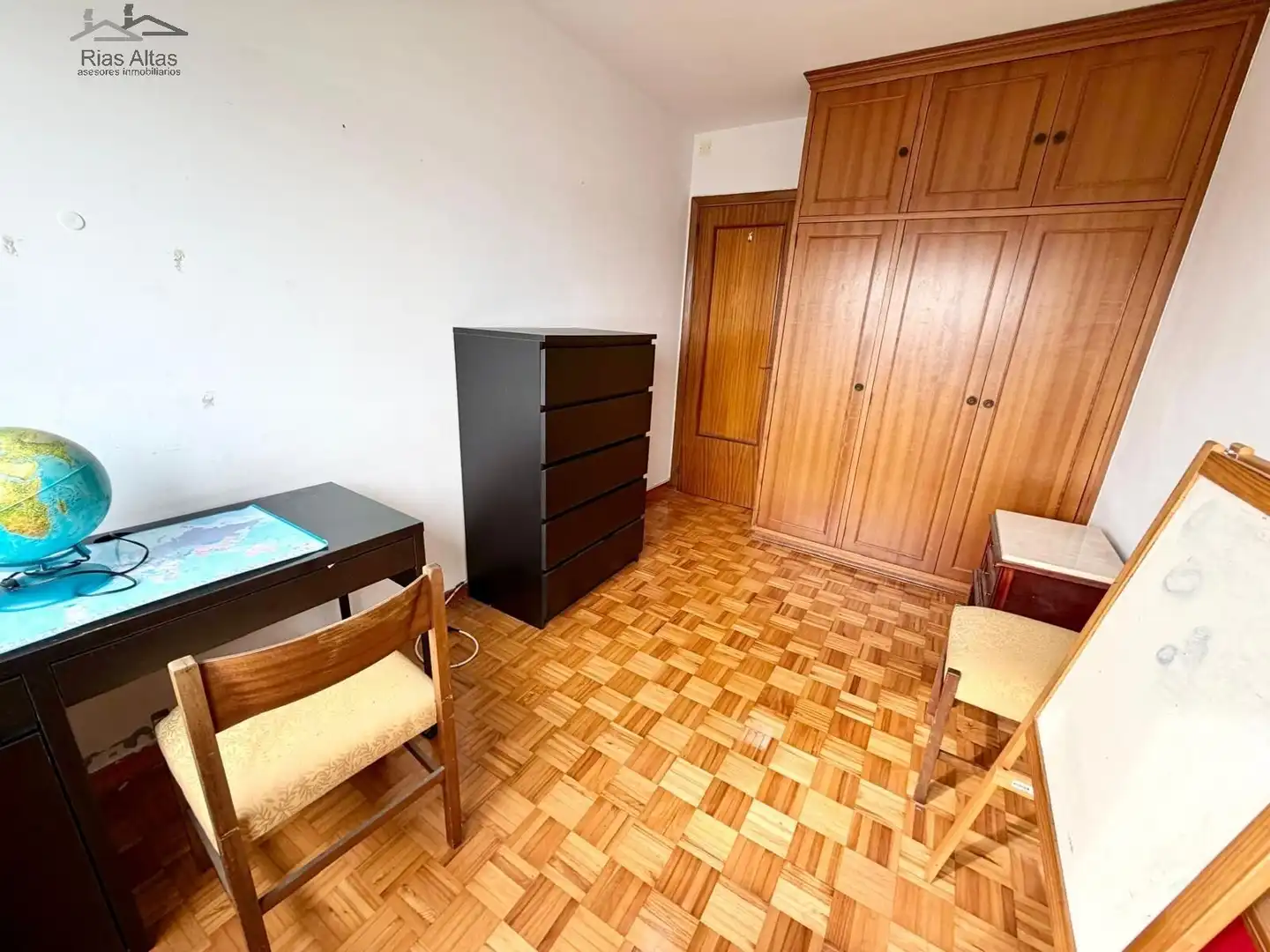 Bedroom of Flat for sale in A Coruña Capital   with Heating and Parquet flooring