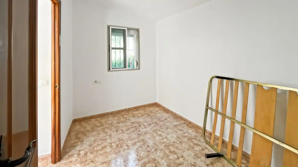 Dormitori de Finca rústica en venda en Málaga amb Aire condicionat, Traster i Piscina