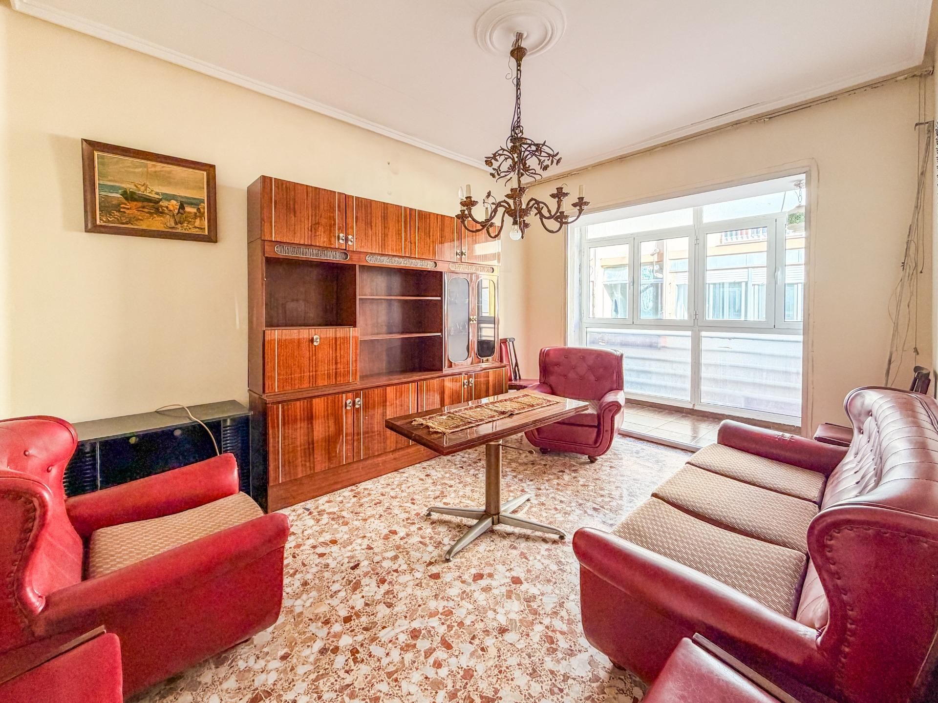 Sala d'estar de Pis en venda en Xirivella amb Balcó