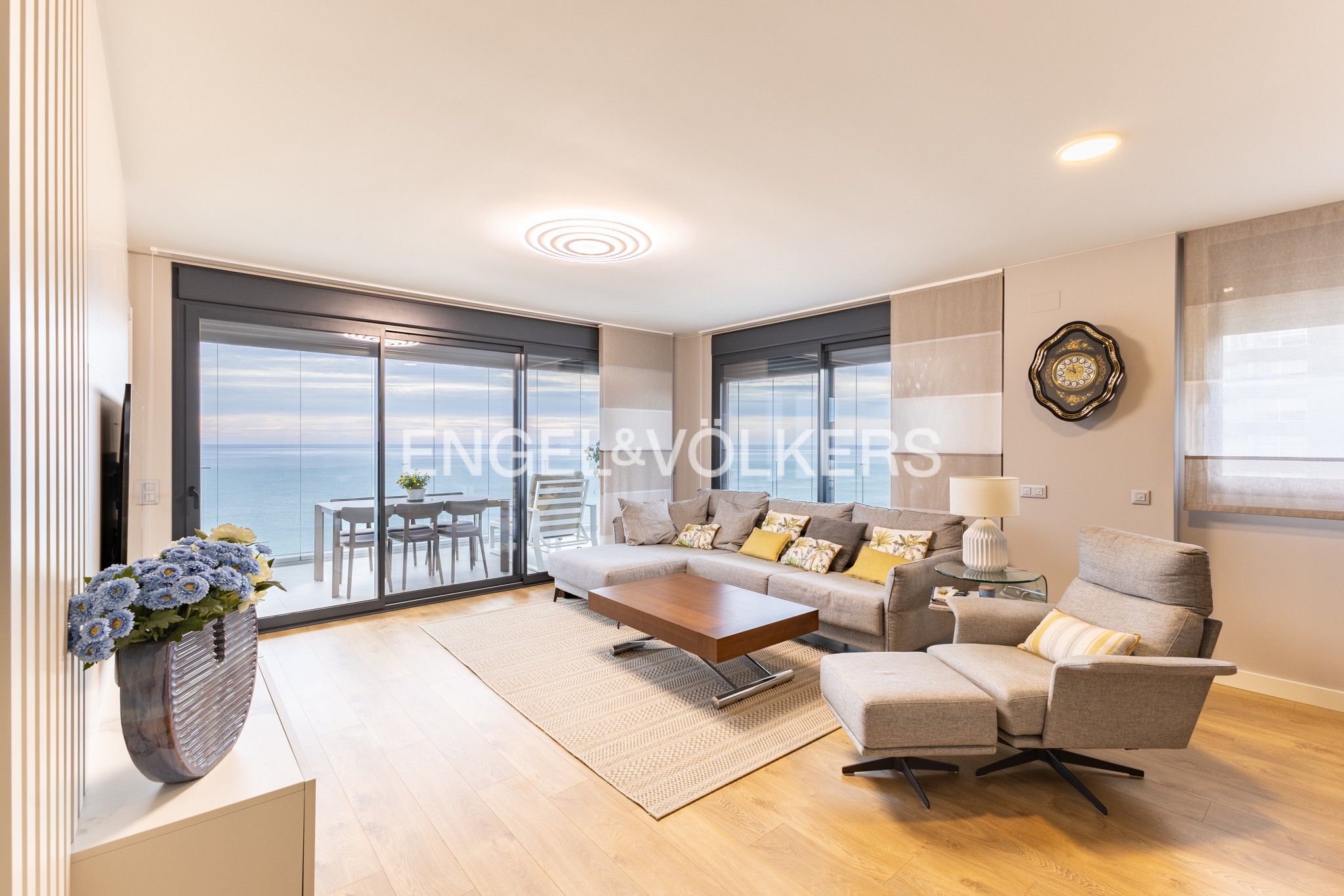 Sala d'estar de Apartament en venda en Mataró amb Aire condicionat, Calefacció i Parquet
