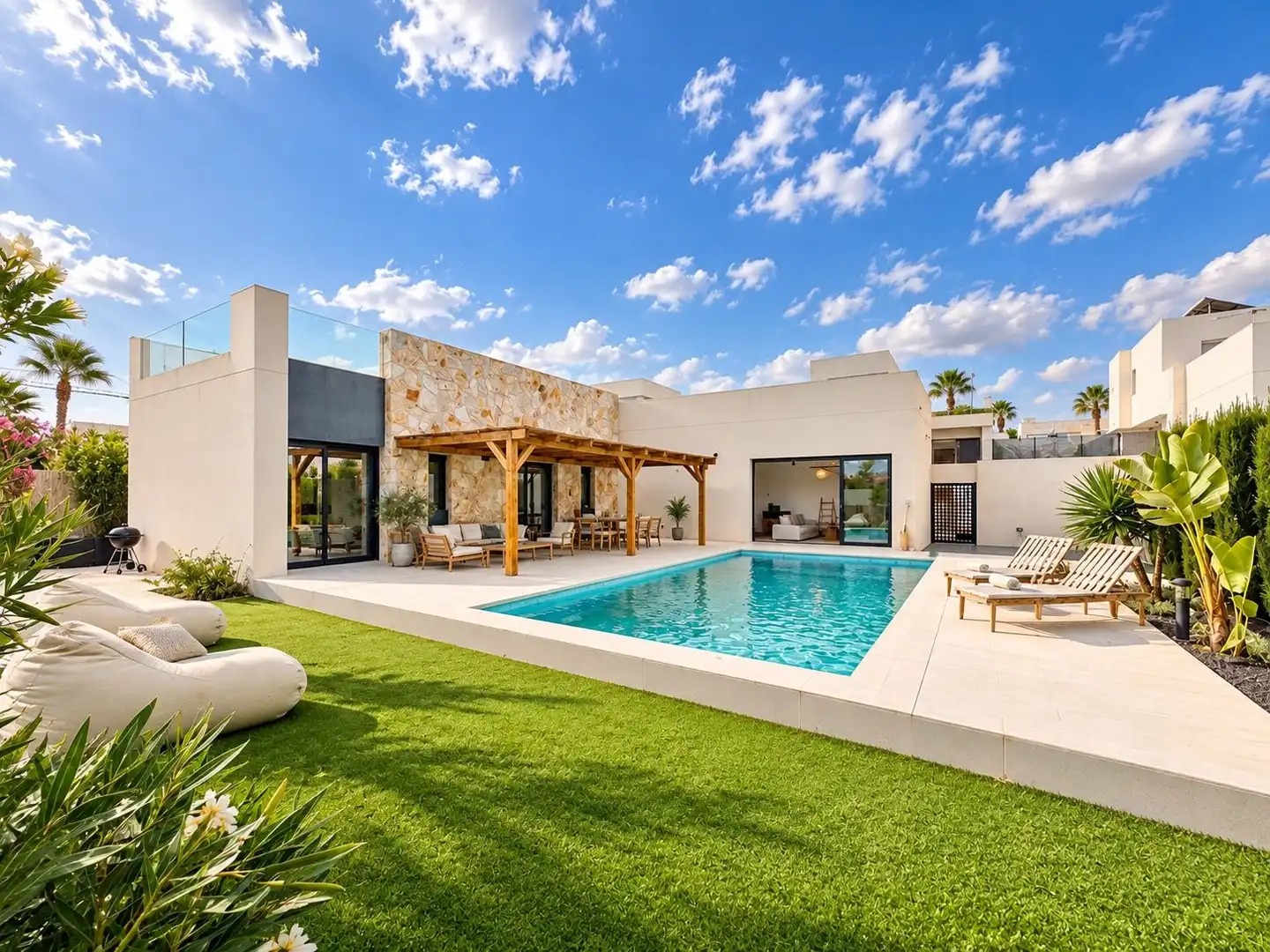 Casa con piscina en venta en N/A