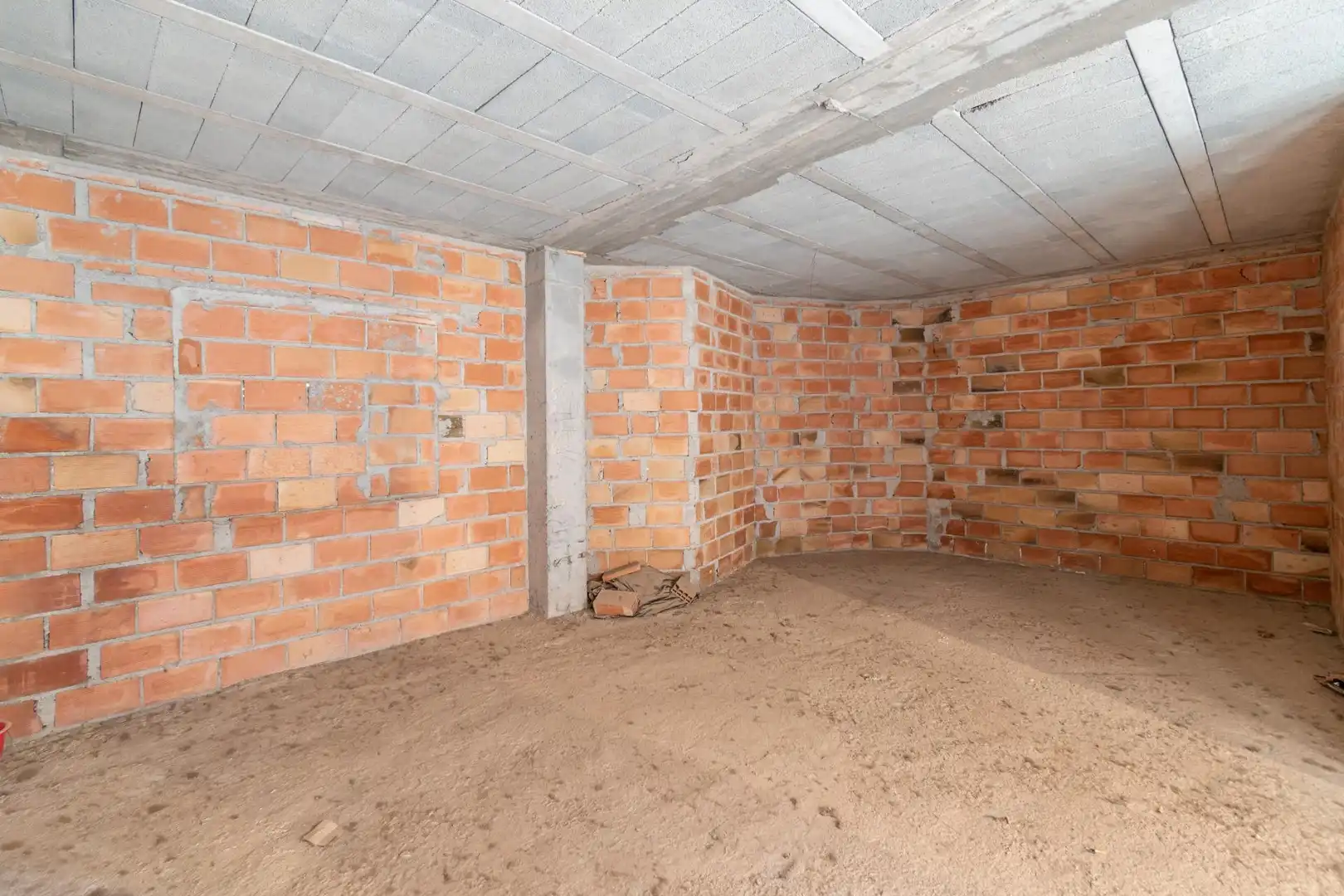 Buildings for sale in La Peza