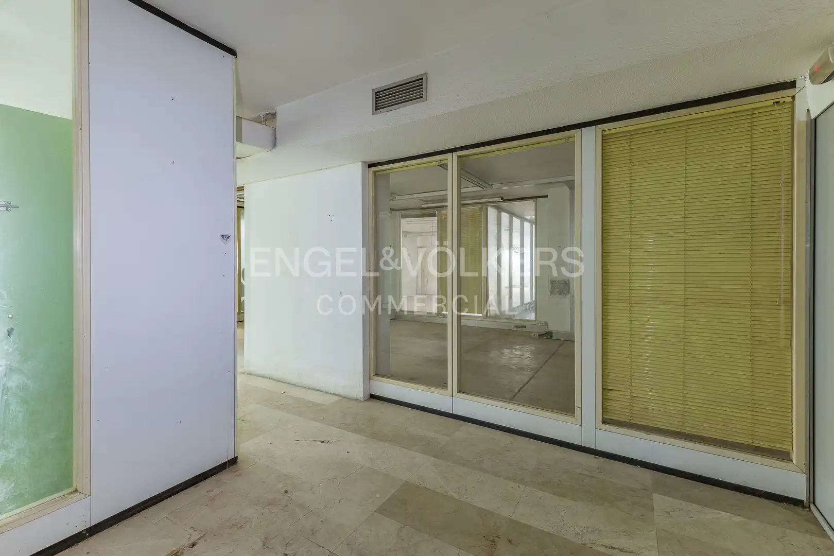 Büro zur Miete in Esplugues de Llobregat