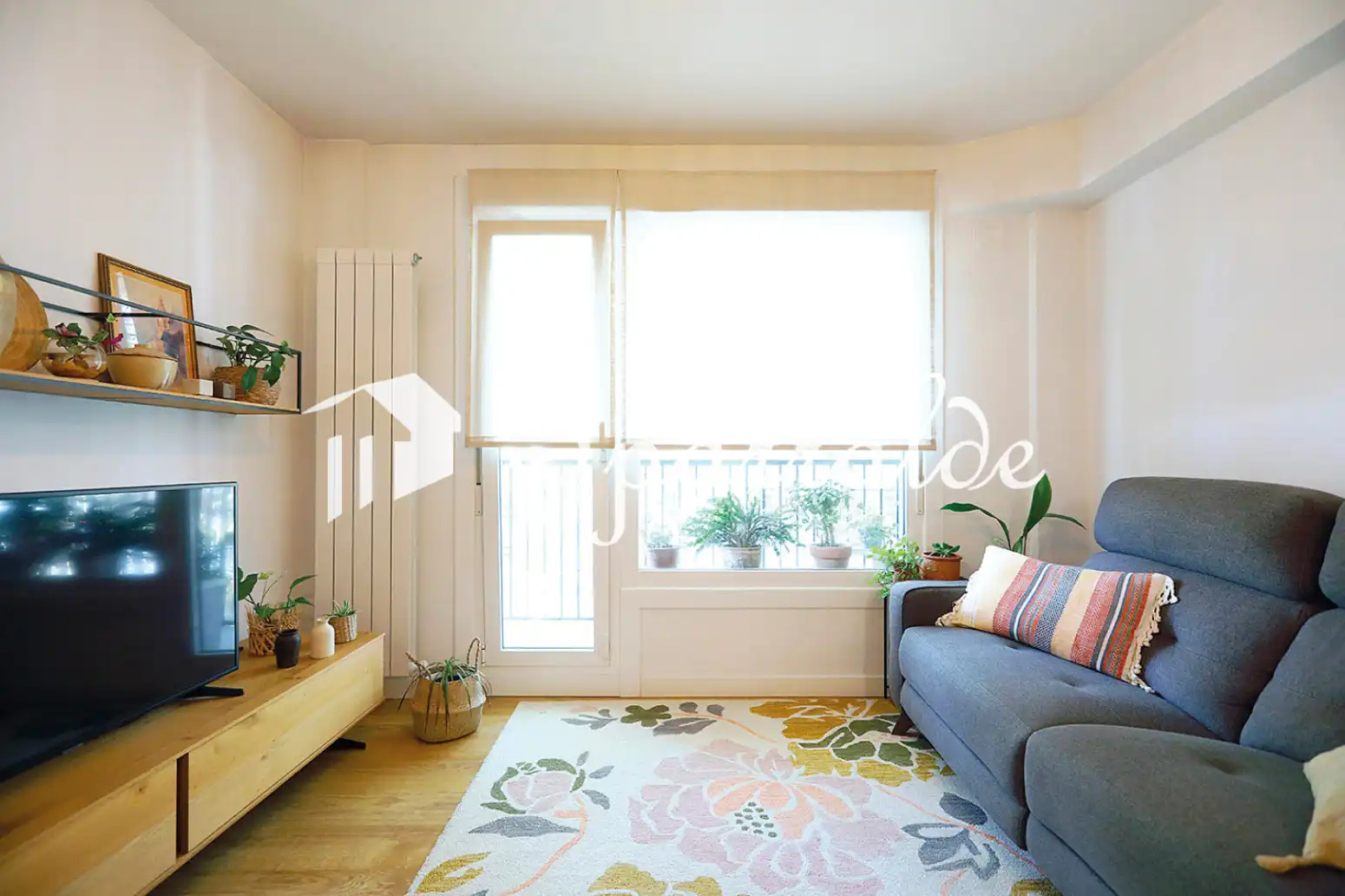 Living room of Flat for sale in Irun   with Heating, Terrace and Balcony