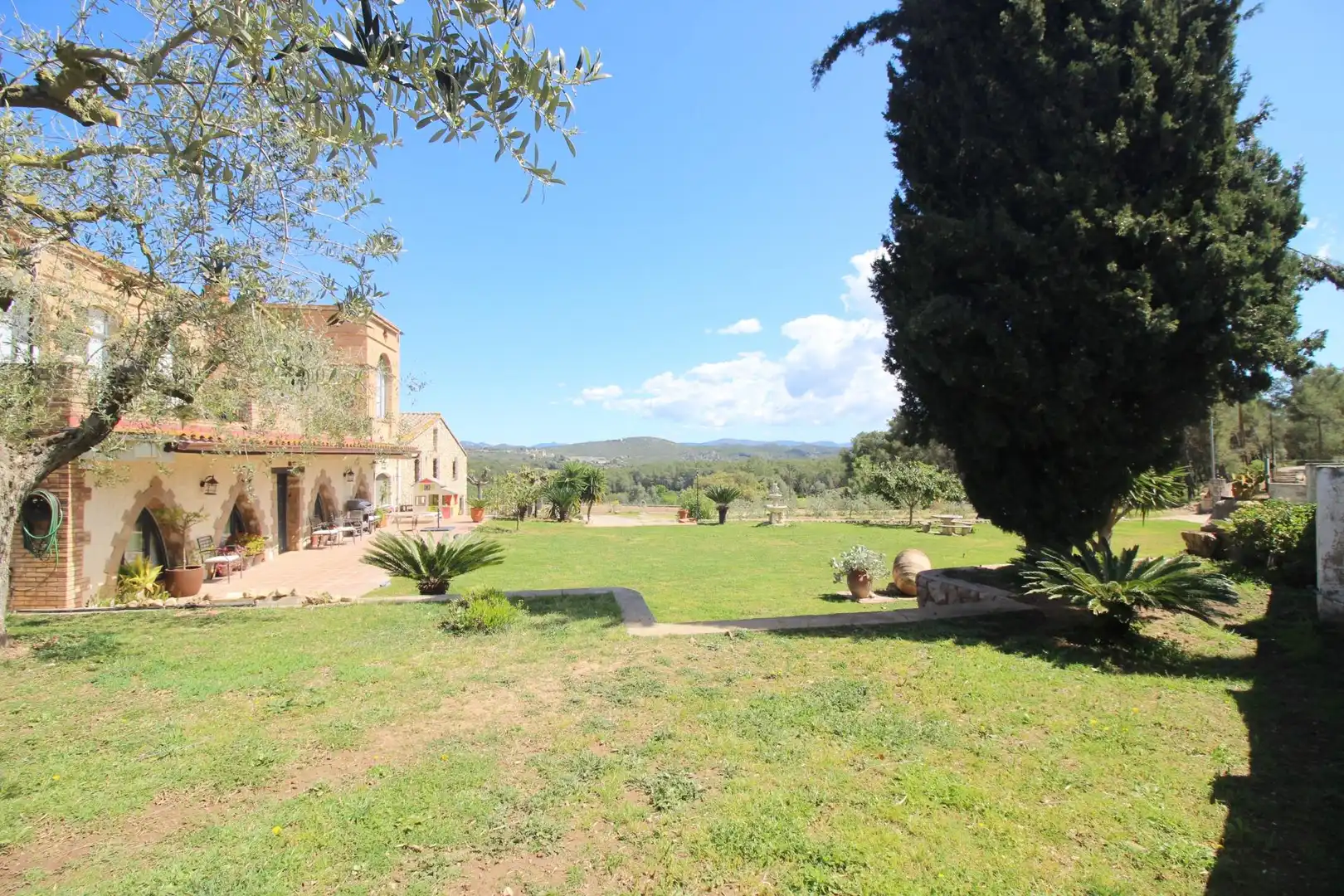 Jardí de Casa o xalet de lloguer en Canyelles amb Aire condicionat, Calefacció i Jardí privat