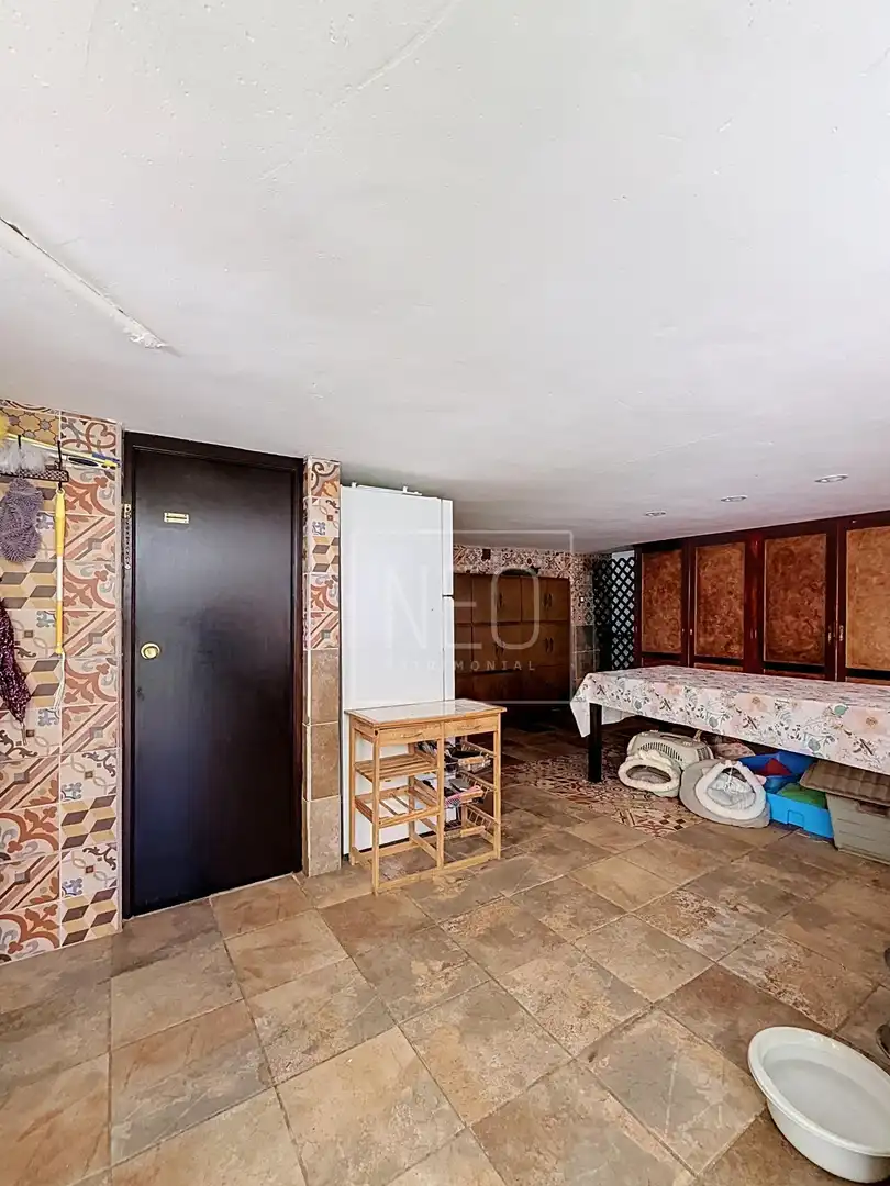 Villa con piscina in vendita a Calle RIO BEIRO (CSJ), imagen 28