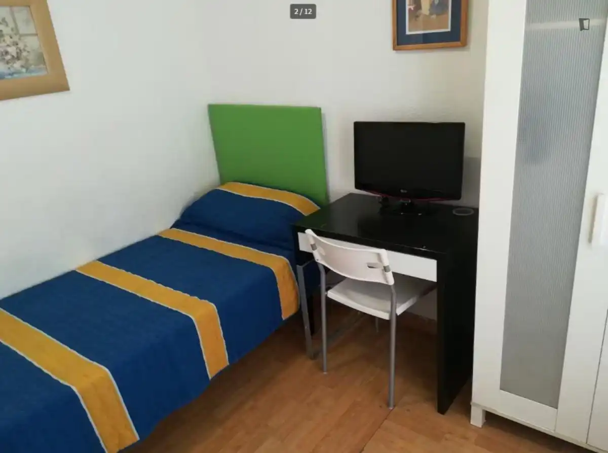 Room in Guindalera
