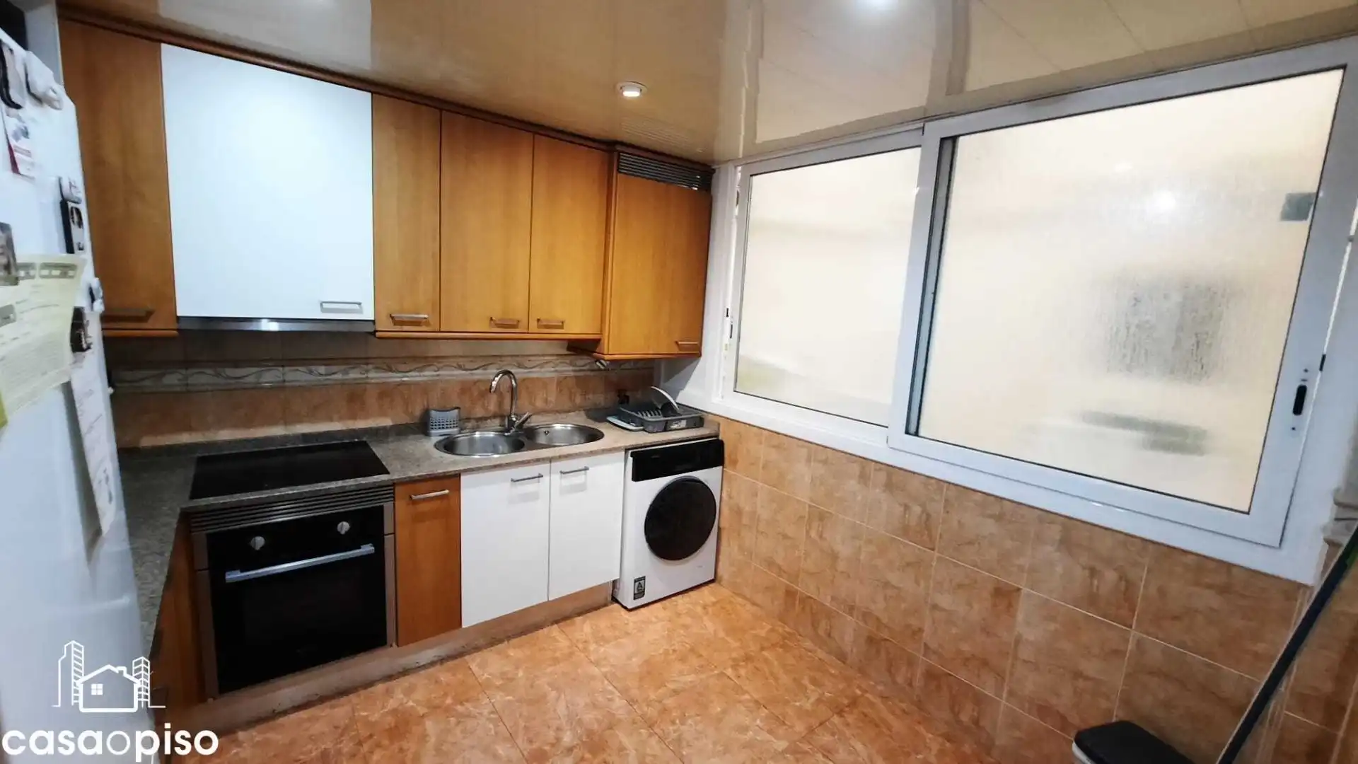 Kitchen of Flat for sale in Terrassa  with Air Conditioner