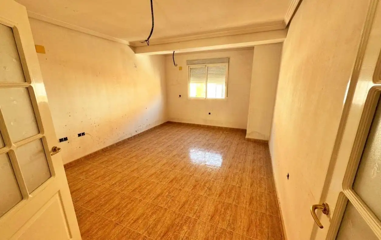 Edificio en venta en Formentera del Segura