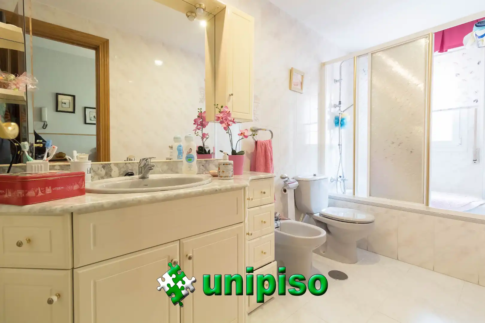Badezimmer von Maisonette zum Verkauf in Leganés mit Klimaanlage, Heizung und Parkett