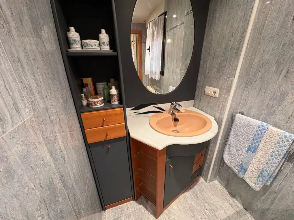 Baño de Casa o chalet en venta en Santibáñez de la Sierra con Aire acondicionado, Calefacción y Terraza