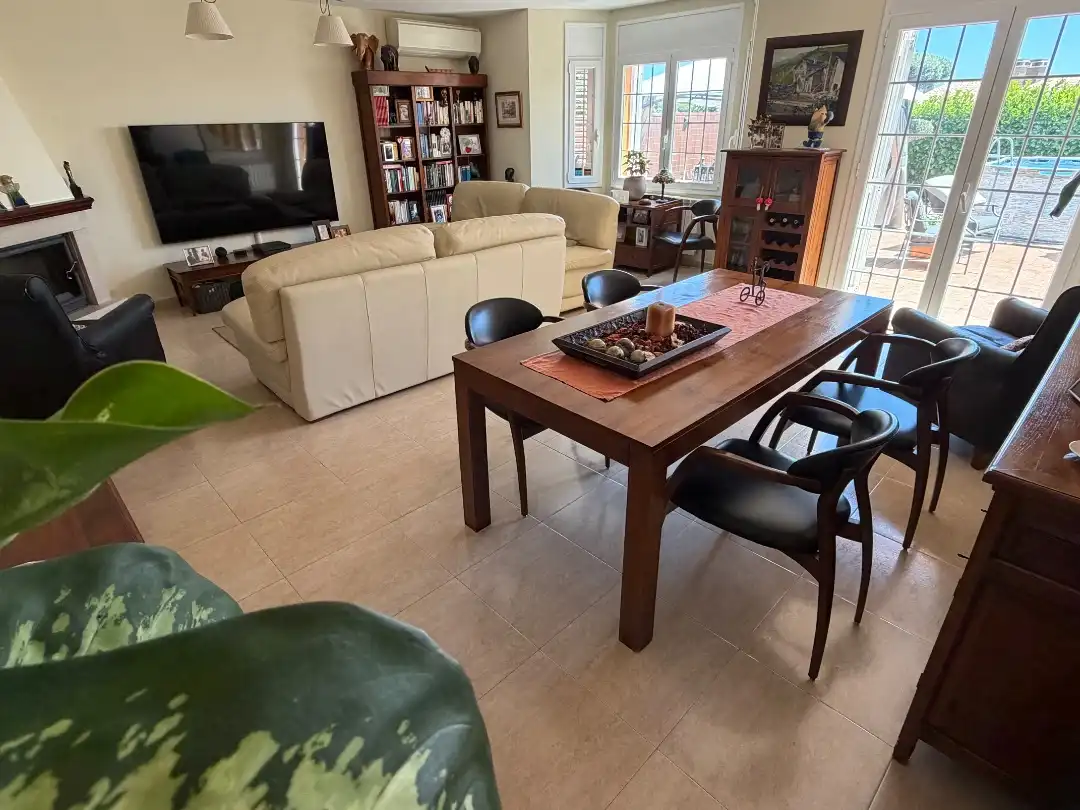 Casa pareada con piscina en venta en Carrer de l'Espígol 1, imagen 12