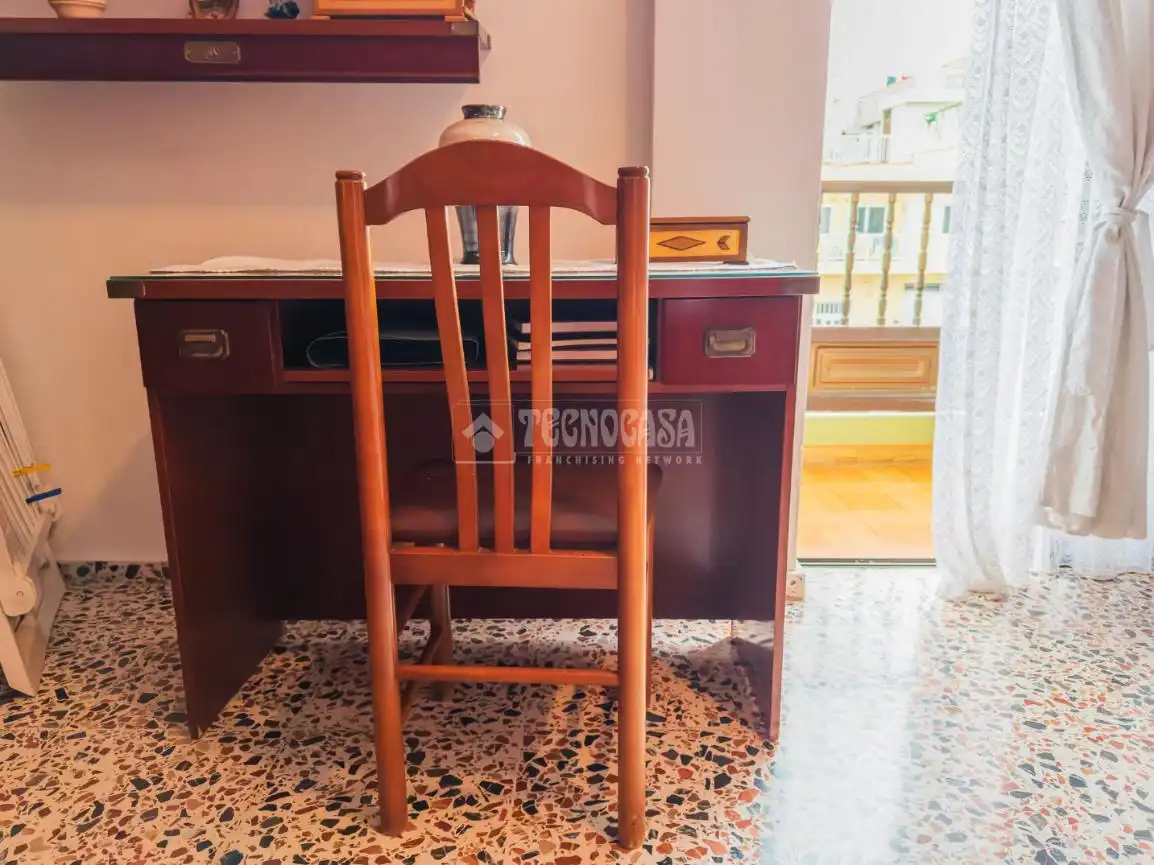 Habitación de Piso en venta en Santa Úrsula con Balcón