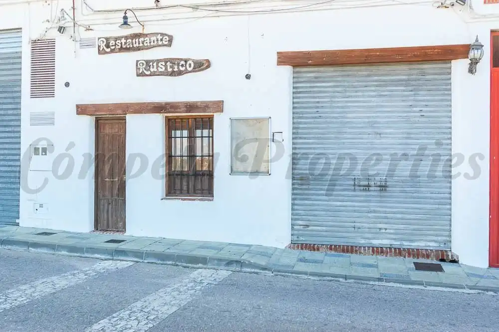 Business premises for sale in Cómpeta, imagen 2