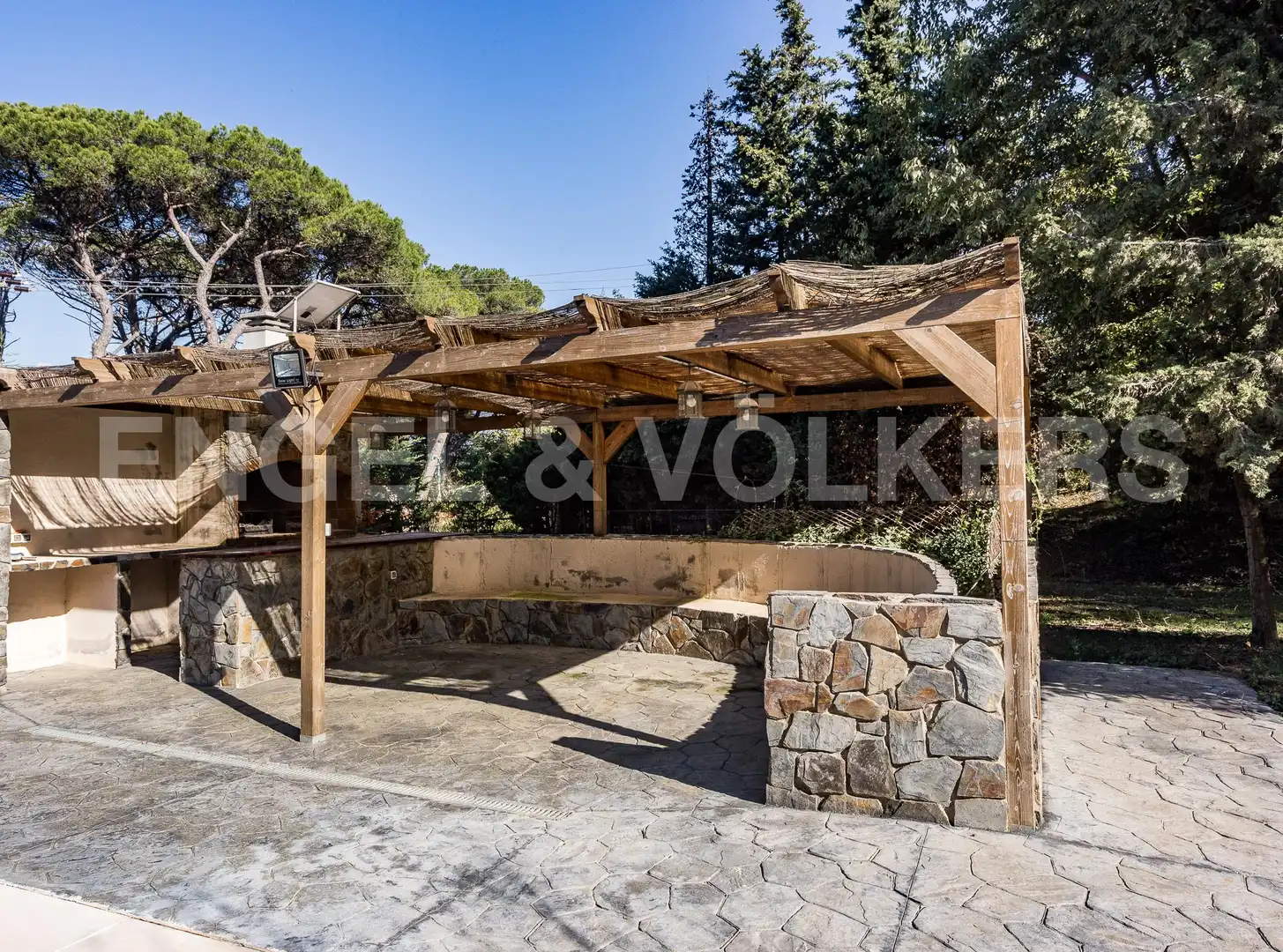 Terrace of Country homes for sale in Llinars del Vallès  with Air Conditioner, Heating and Private garden