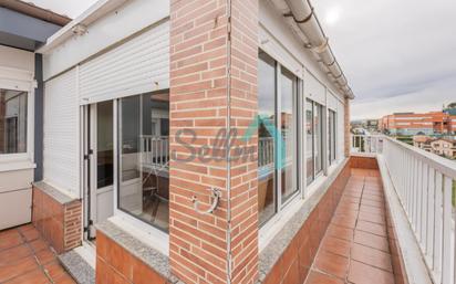 Exterior view of Attic for sale in Oviedo   with Terrace