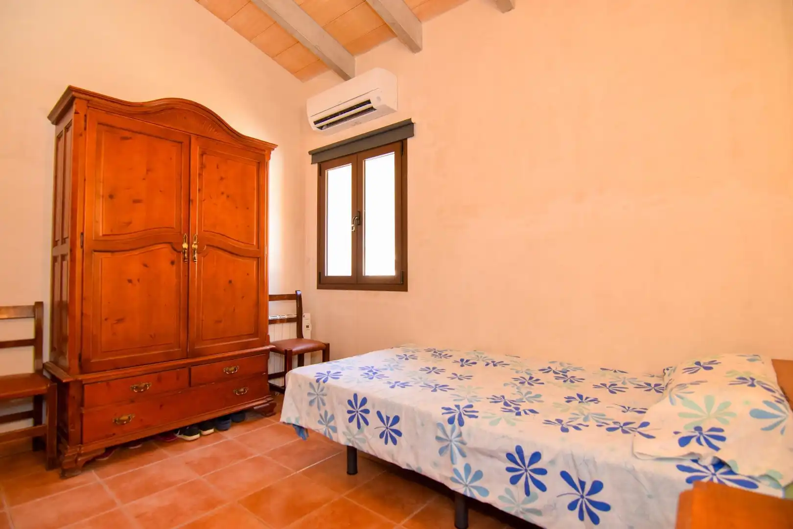 Habitación de Finca rústica de alquiler en Artà con Aire acondicionado, Calefacción y Trastero