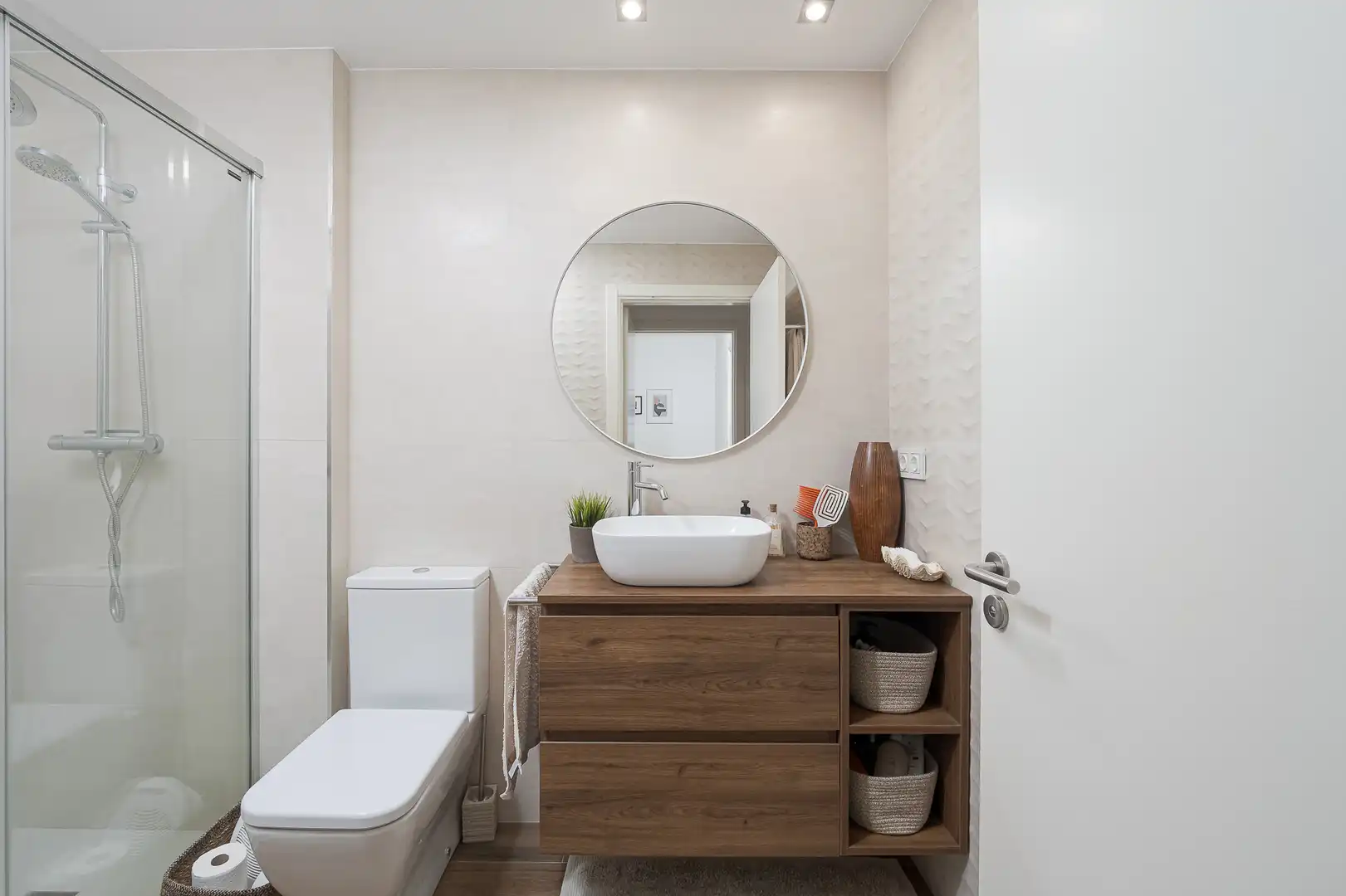 Badezimmer von Wohnung zum Verkauf in Donostia - San Sebastián  mit Heizung, Terrasse und Ofen