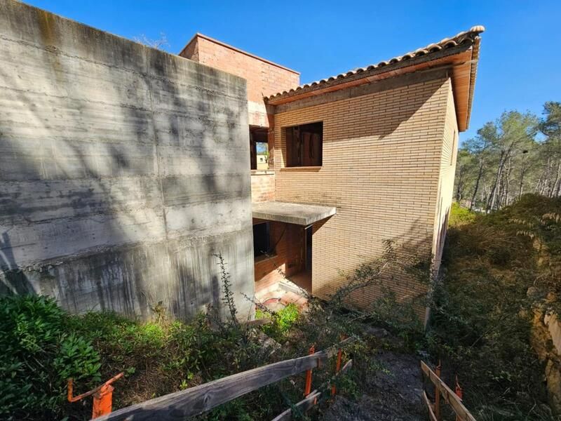 Casa o xalet en venda a DEL COMETA, Olivella