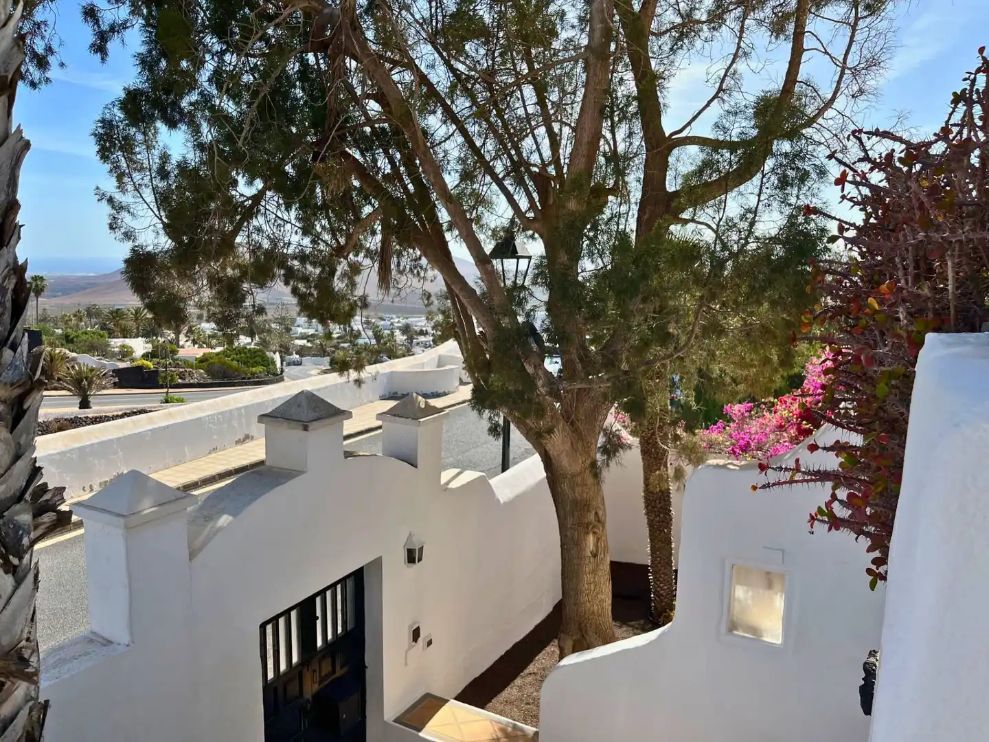 Vista exterior de Casa o chalet en venta en Teguise con Jardín privado y Terraza