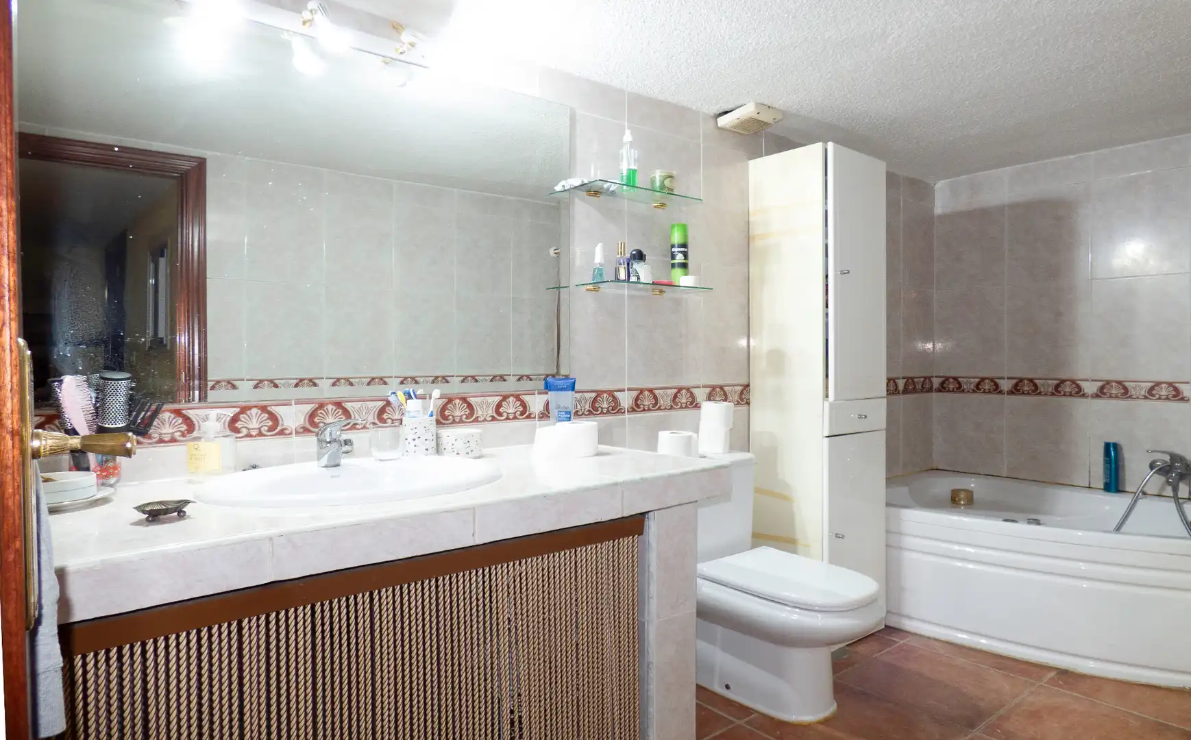 Bathroom of Houses for sale in Villa del Prado  with Heating, Private garden and Terrace