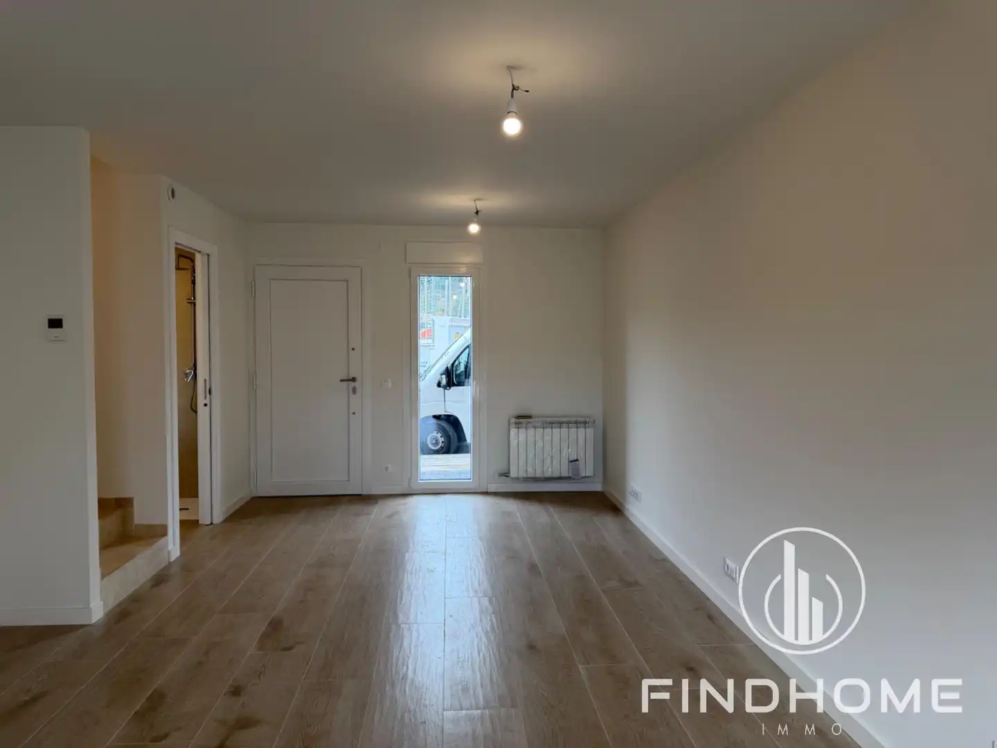 Casa aparellada amb terrassa en venda a Avinguda Fernando Laparte, imagen 4