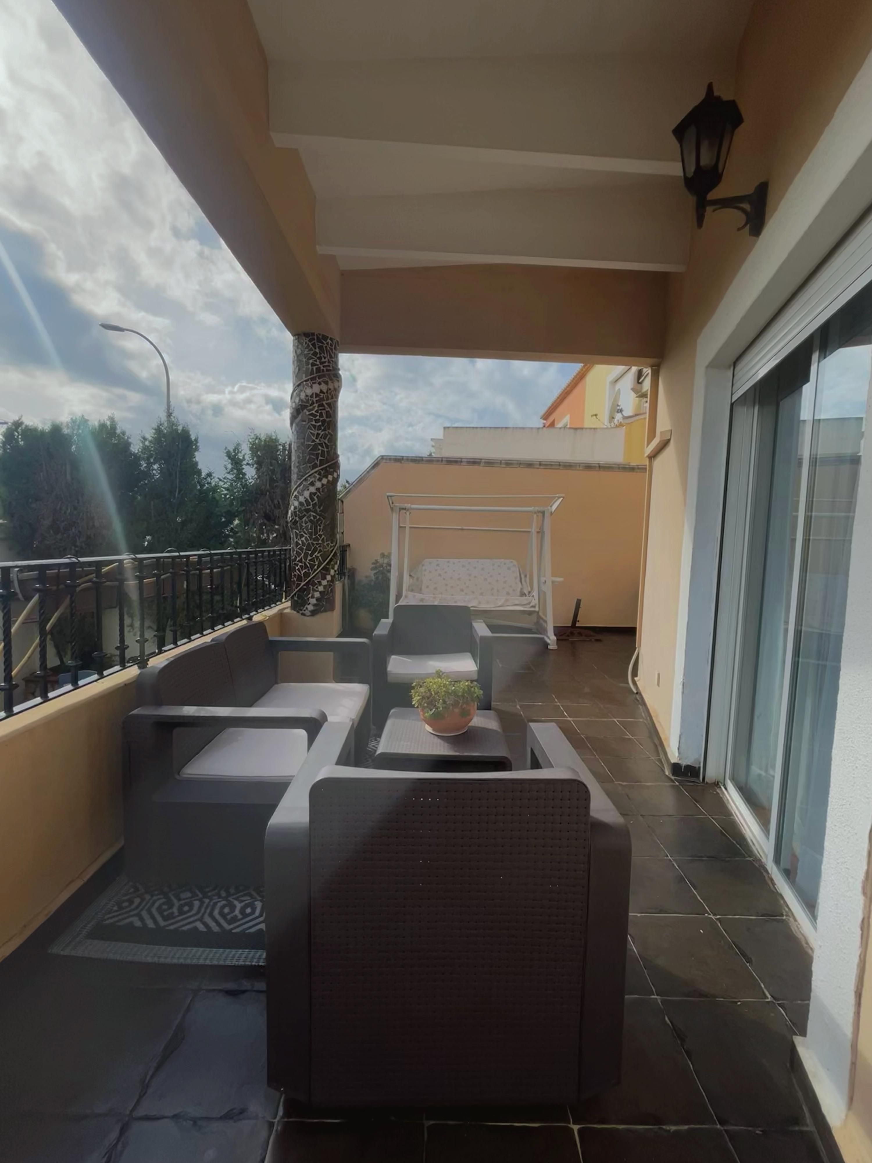 Terrace of House or chalet for sale in Gandia  with Air Conditioner, Heating and Furnished