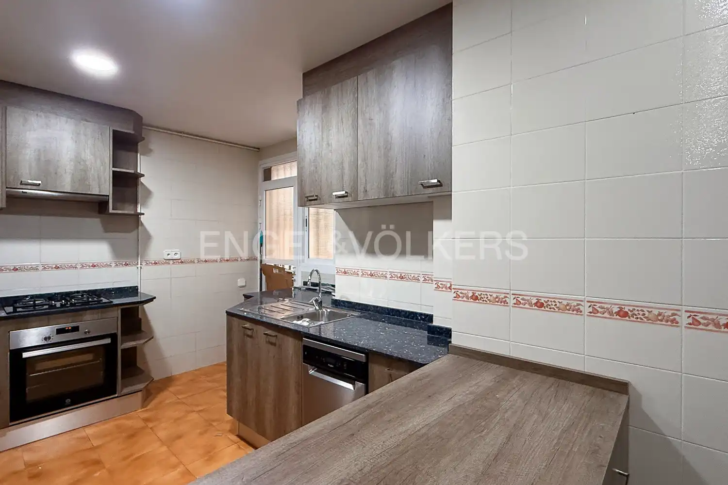 Küche von Wohnung zur Miete in Valencia mit Klimaanlage, Heizung und Terrasse