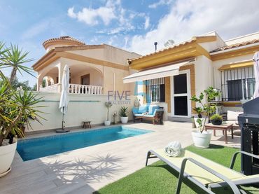 Terraced house with pool for sale in Campo de Murcia