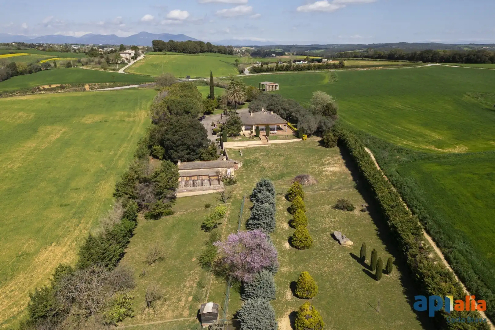 Finca rústica en venta en Cornellà del Terri con Aire acondicionado, Calefacción y Terraza