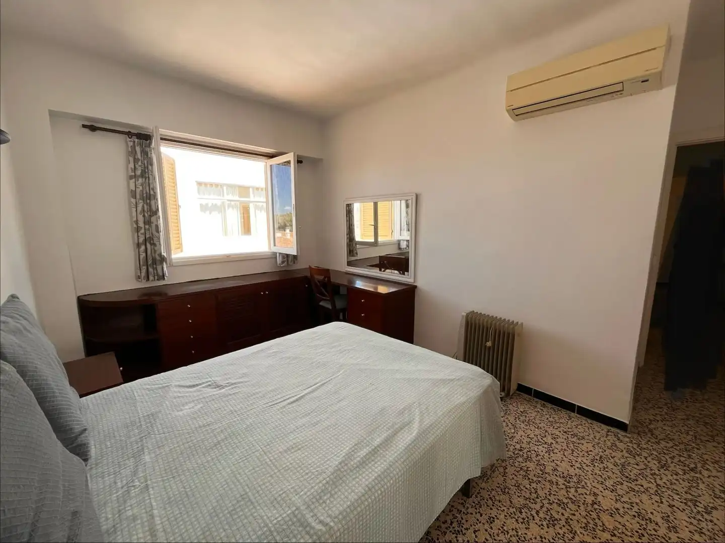 Bedroom of Flat for sale in Llucmajor  with Air Conditioner