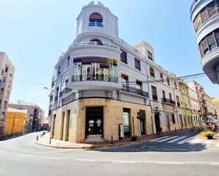 Vista exterior de Pis de lloguer en Oliva amb Aire condicionat i Terrassa