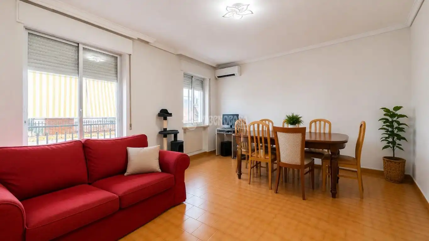 Sala d'estar de Pis en venda en Portillo de Toledo amb Aire condicionat, Terrassa i Traster