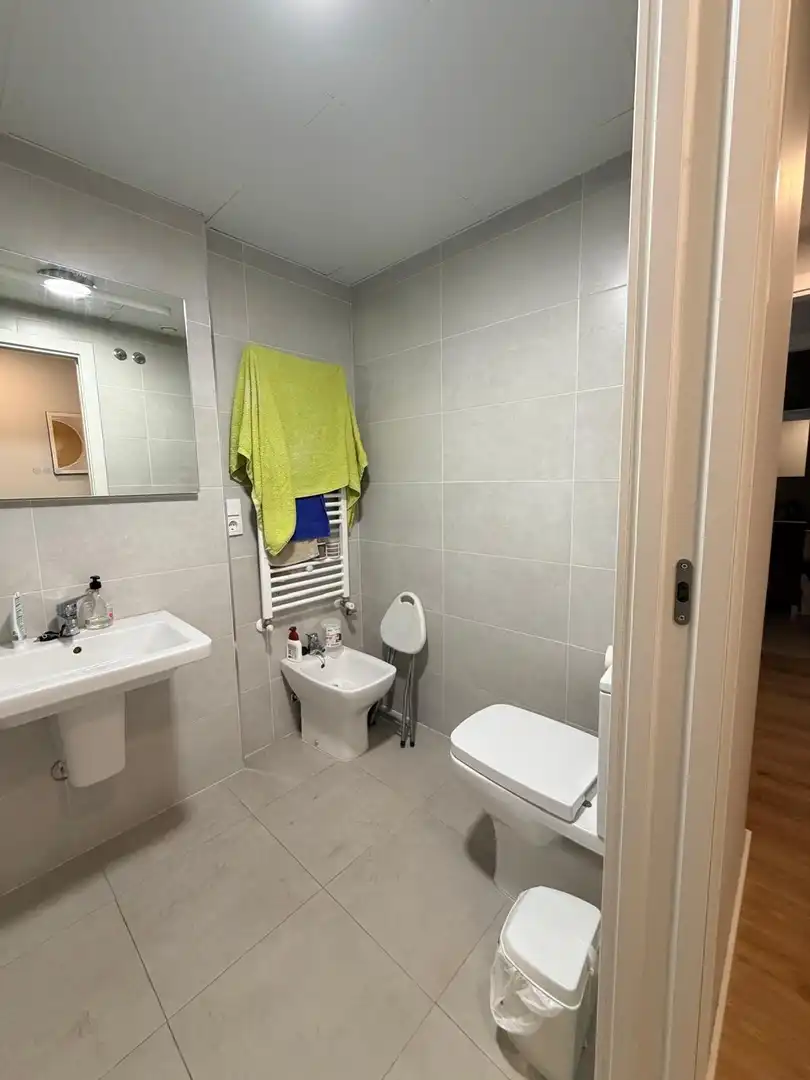 Badezimmer von Wohnung zum Verkauf in Badajoz mit Heizung, Abstellraum und Balkon