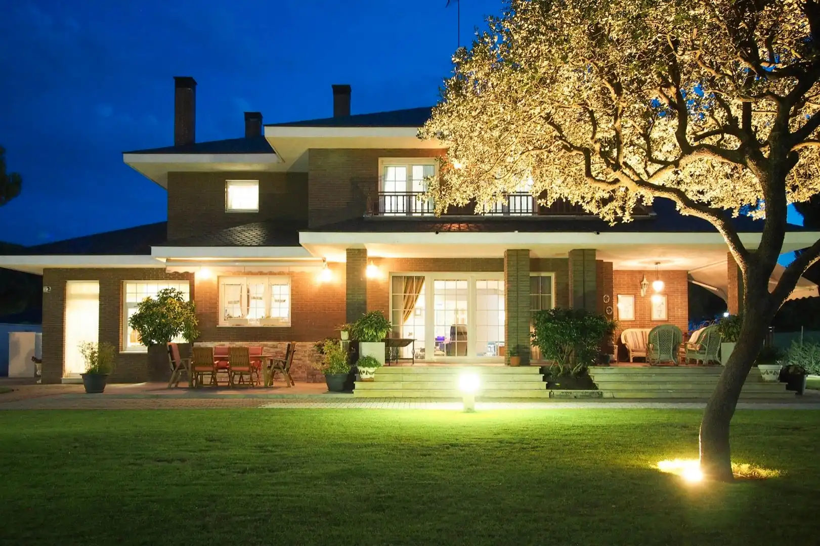 Vista exterior de Casa o chalet en venta en Tordesillas con Calefacción, Jardín privado y Parquet
