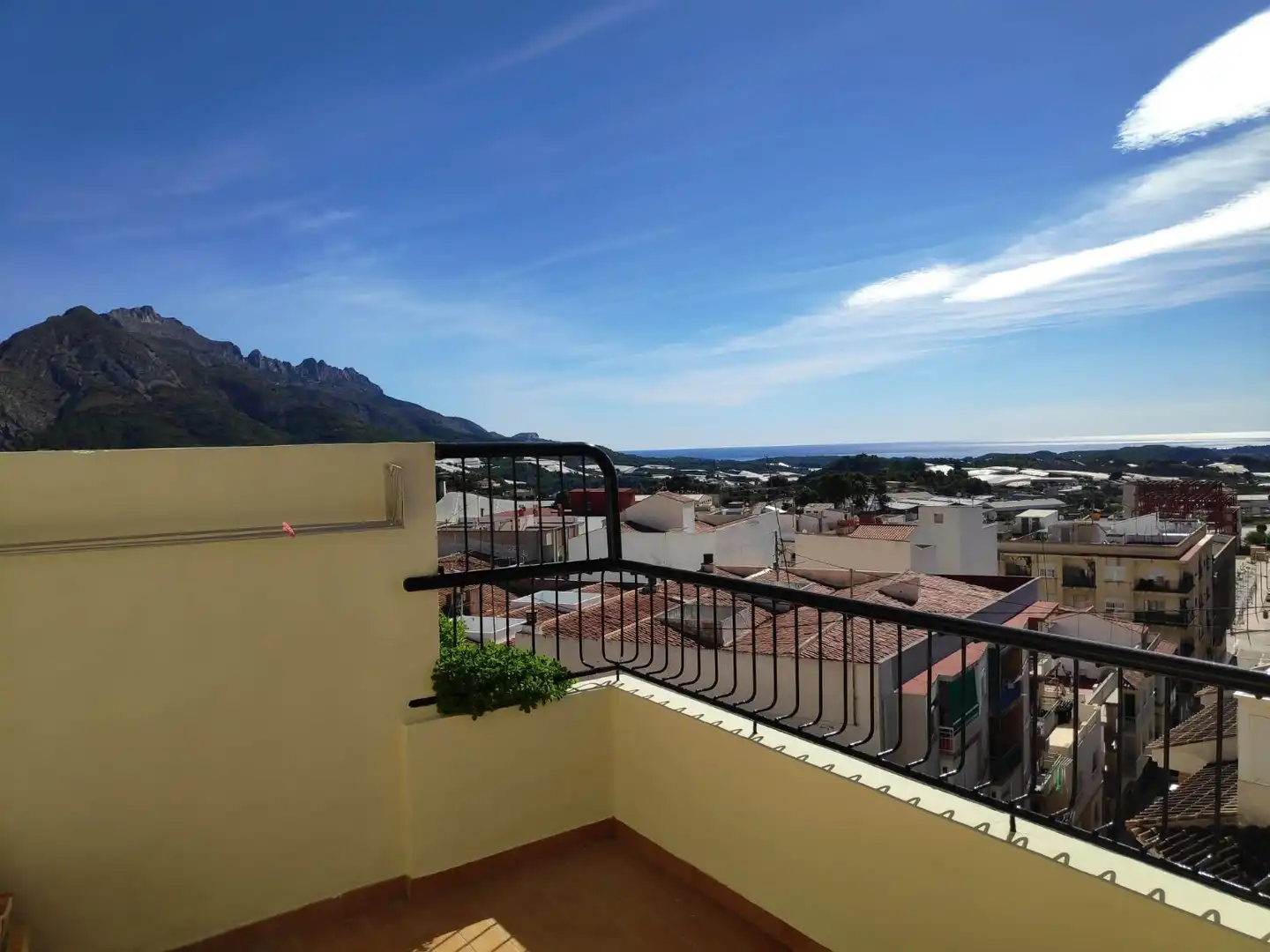 Balcony of Attic for sale in Callosa d'en Sarrià  with Air Conditioner and Terrace