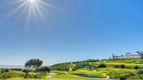 Duplex en venta en La Alcaidesa con impresionantes vistas al mar en Alcaidesa Links, immagine 2