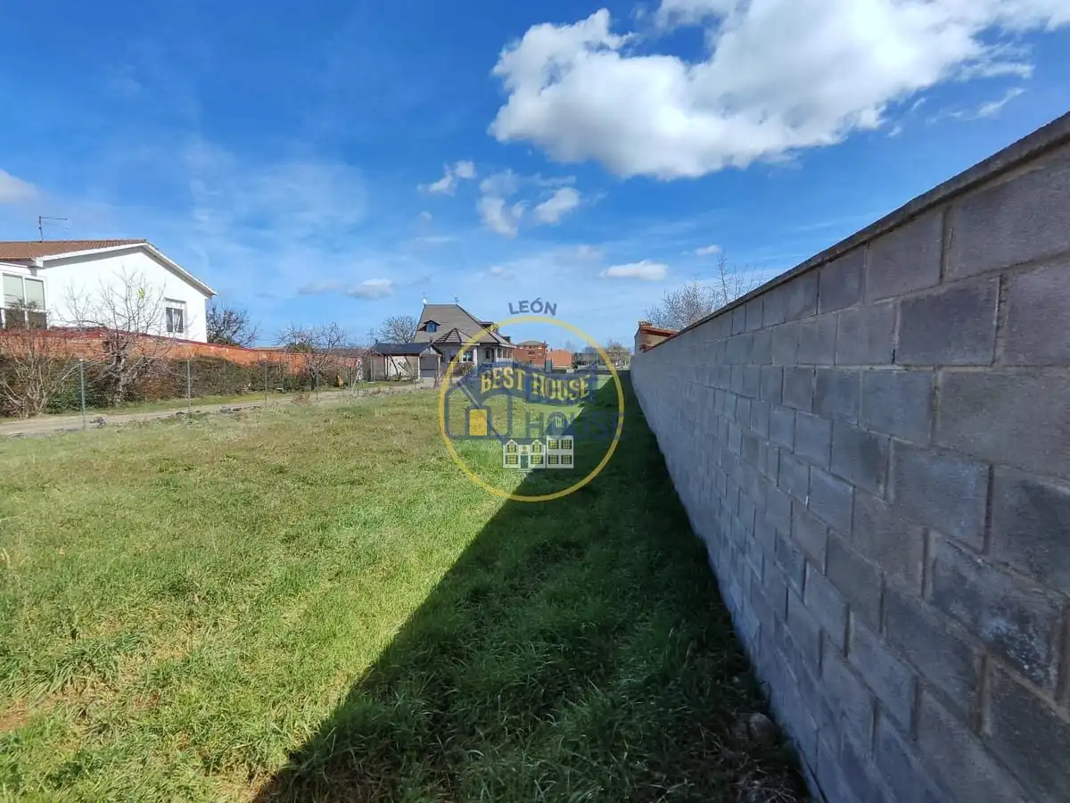 Terreny residencial en venda a Onzonilla, imagen 3