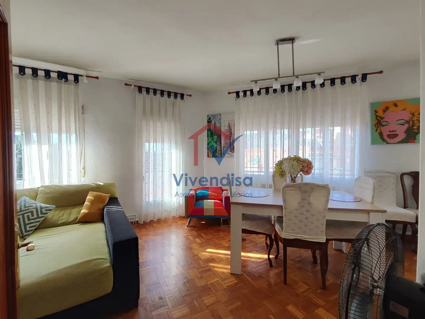 Sala d'estar de Pis en venda en Guadalajara amb Calefacció i Terrassa