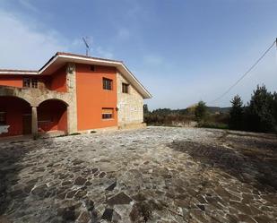Casa o xalet en venda a Bocines - Nembro - Cardo
