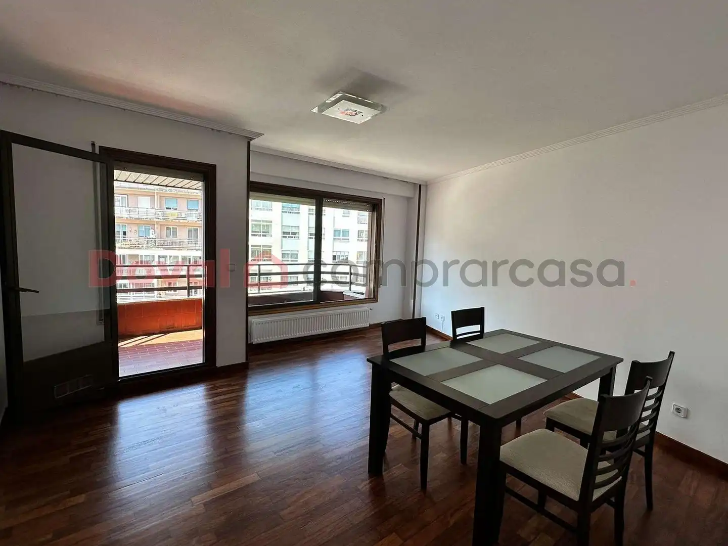 Living room of Flat for rent in Vigo   with Heating, Parquet flooring and Terrace