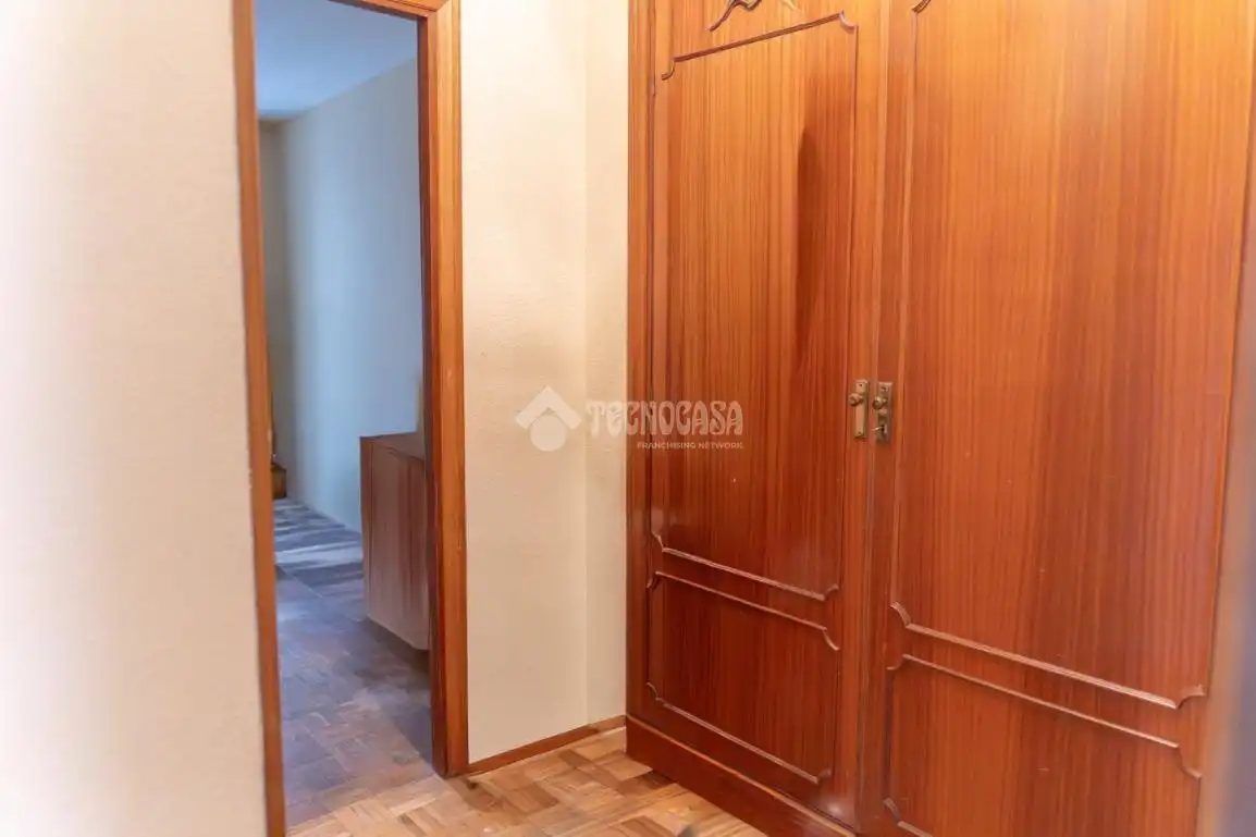 Piso en venta en Madrid con Calefacción y Terraza