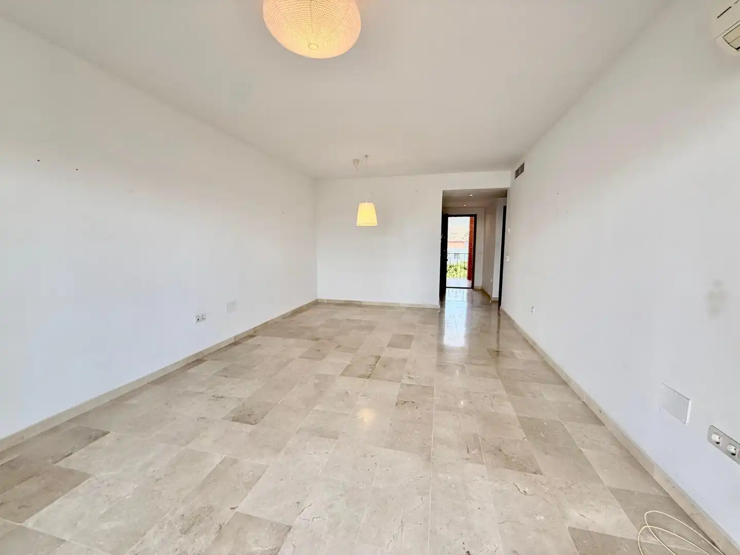Apartament amb piscina en venda a Los Pacos, imagen 2