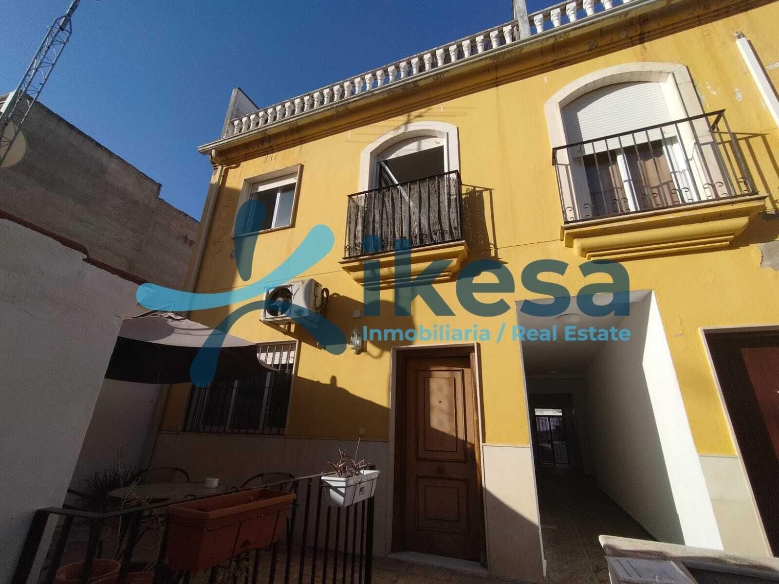 Exterior view of Flat for sale in Villafranca de Córdoba  with Terrace, Balcony and Community pool