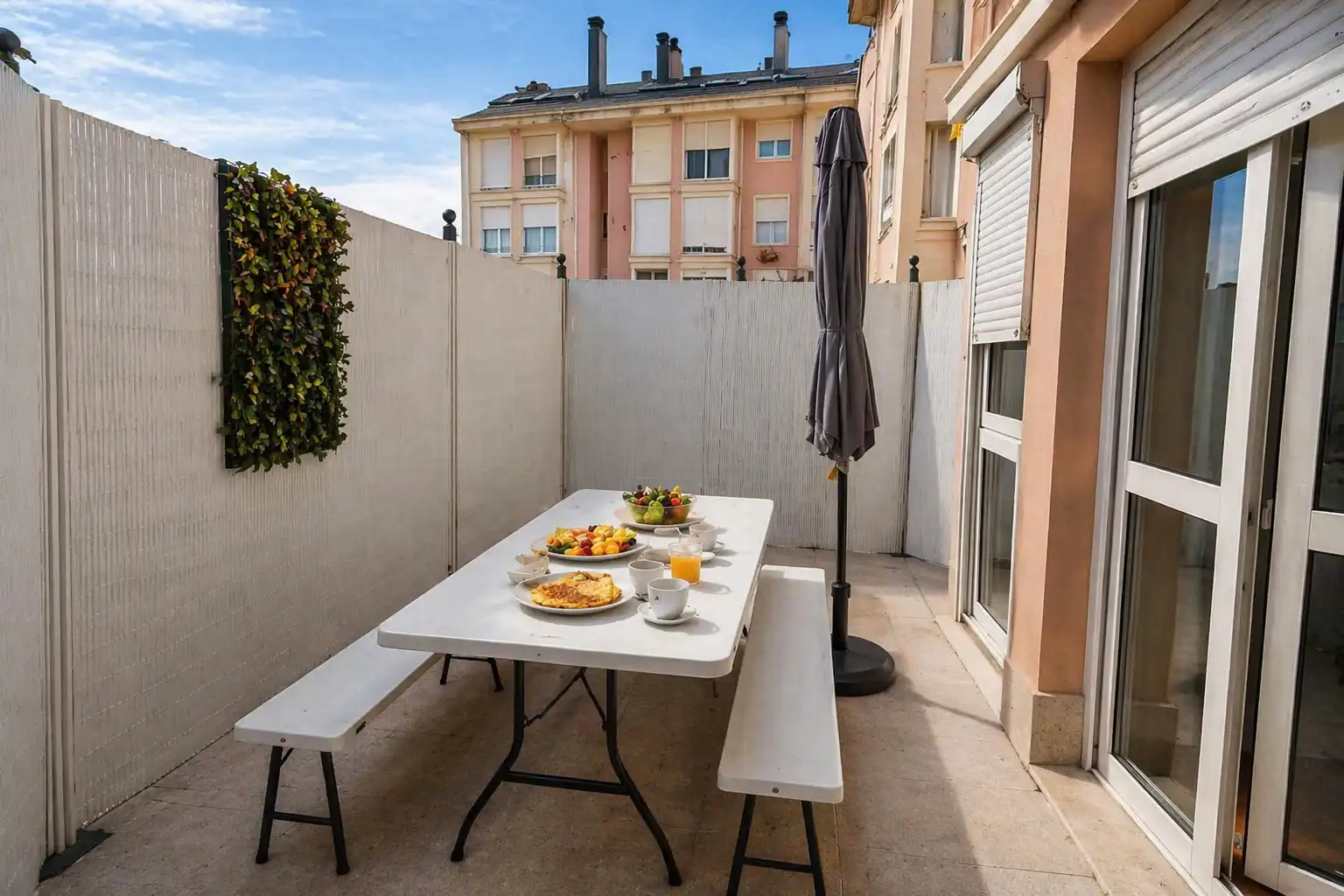 Wohnung zur Miete in Calle Lavapiés, Alisal - San Román