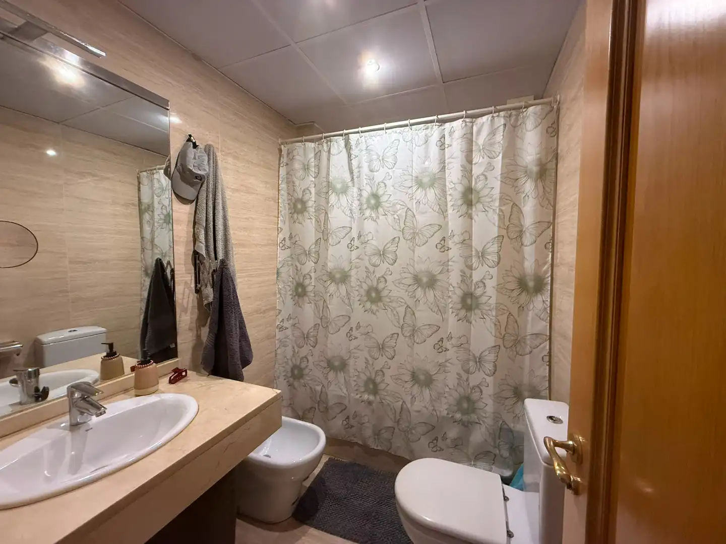 Bathroom of Flat for sale in Vélez-Málaga  with Air Conditioner, Heating and Terrace