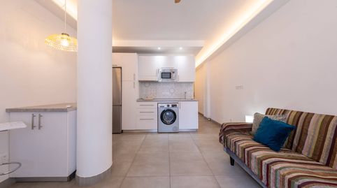 Foto 4 de Apartament de lloguer a Calle Calle Bernardo de la Torre, 64, Santa Catalina - Canteras, Las Palmas de Gran Canaria