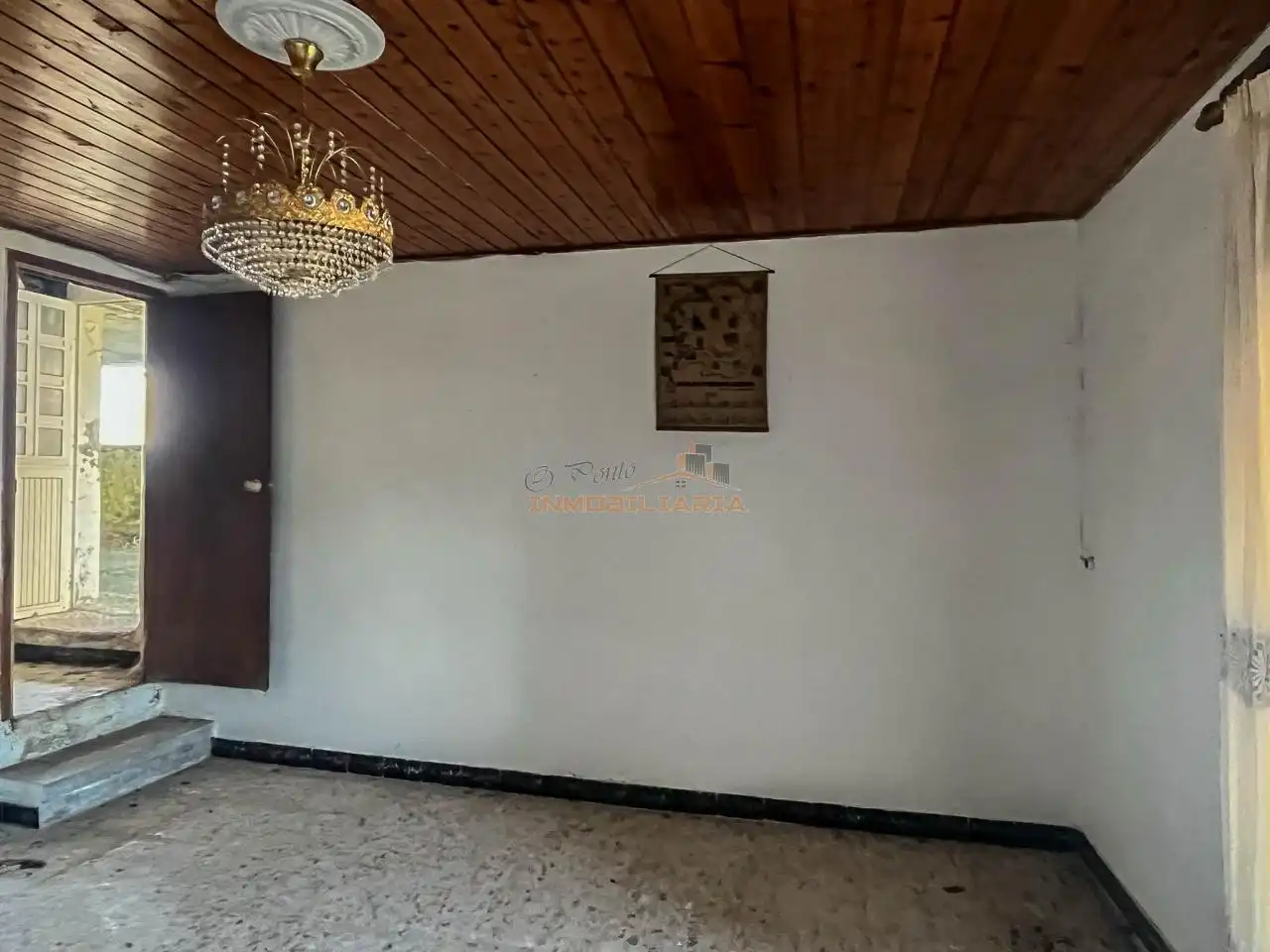 Houses for sale in A Capela